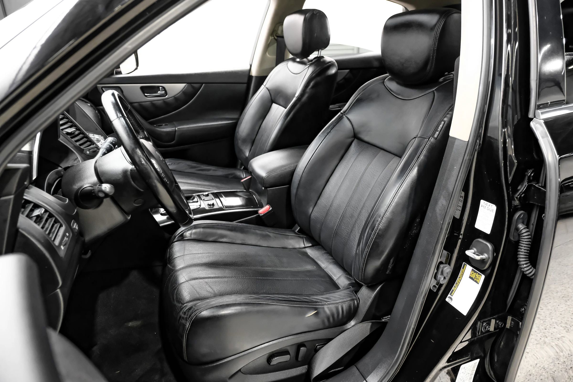 Used 2016 INFINITI QX70 3.7 image 38