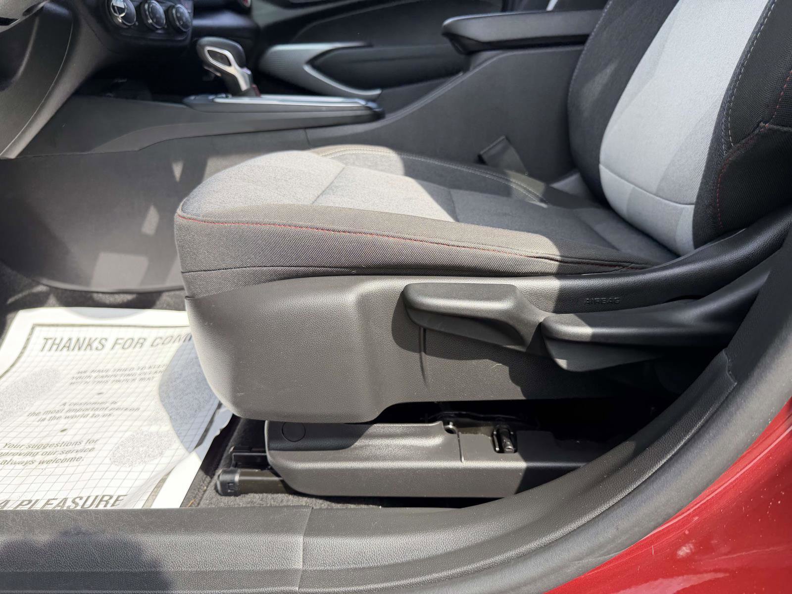 Certified 2024 Chevrolet Trax RS w/ Driver Confidence Package FWD image 19