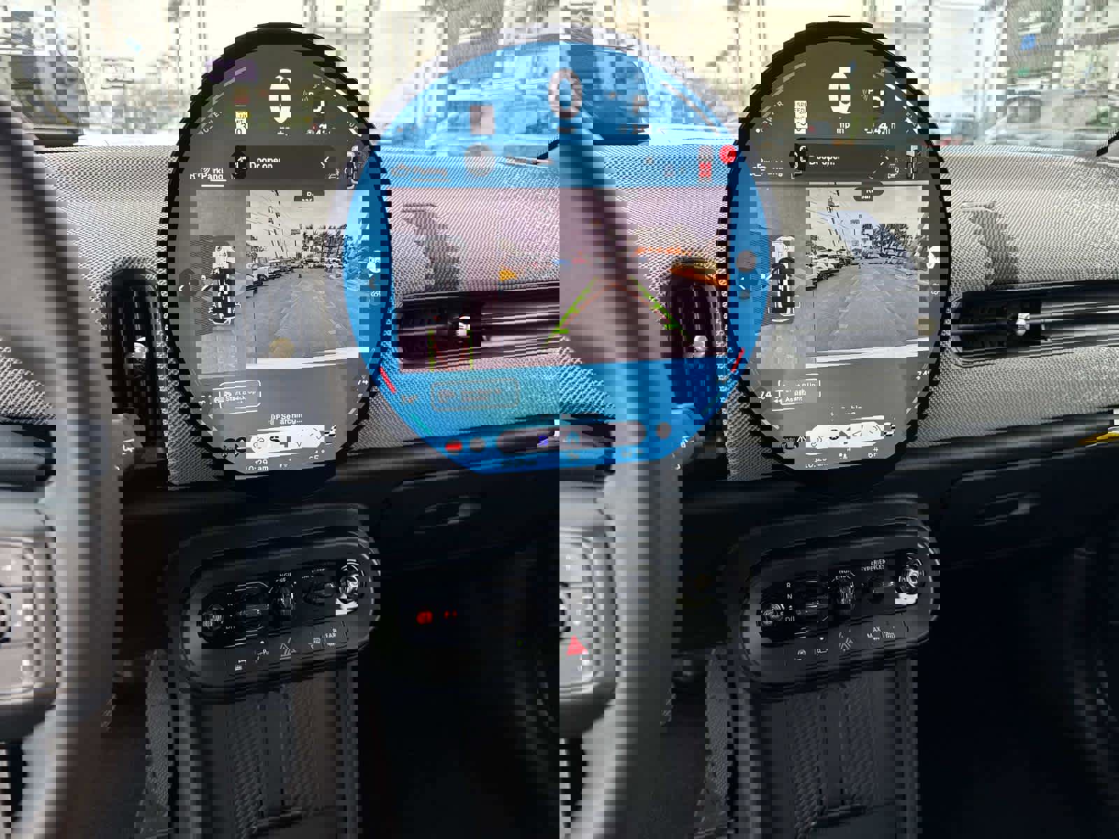 Certified 2025 MINI Cooper 2-Door Hardtop image 21