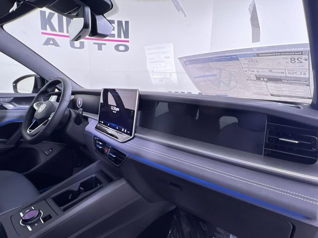 New 2026 Volkswagen Tiguan SE R-Line image 28
