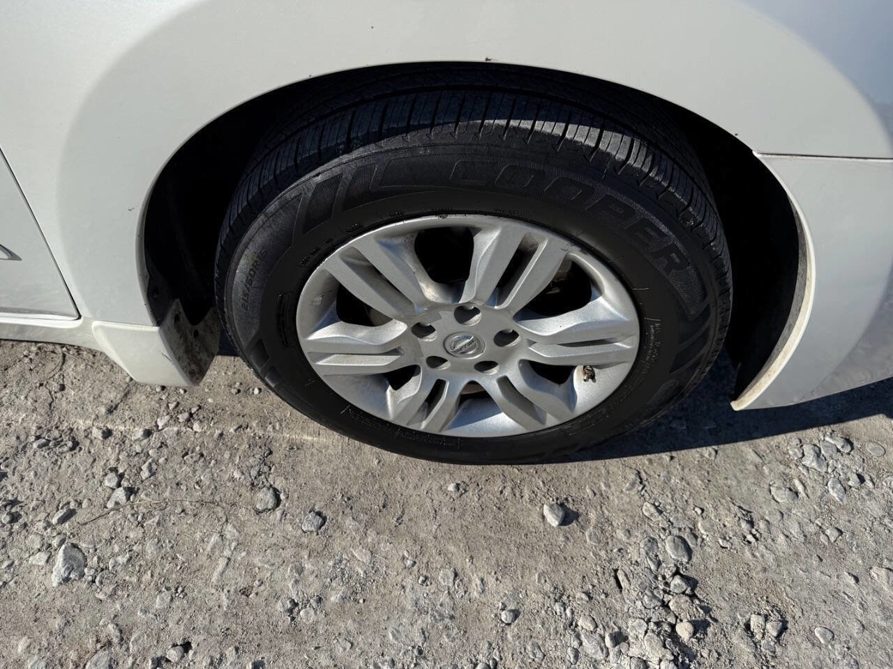 Used 2011 Nissan Altima 2.5 SL w/ 2.5SL Pkg image 13