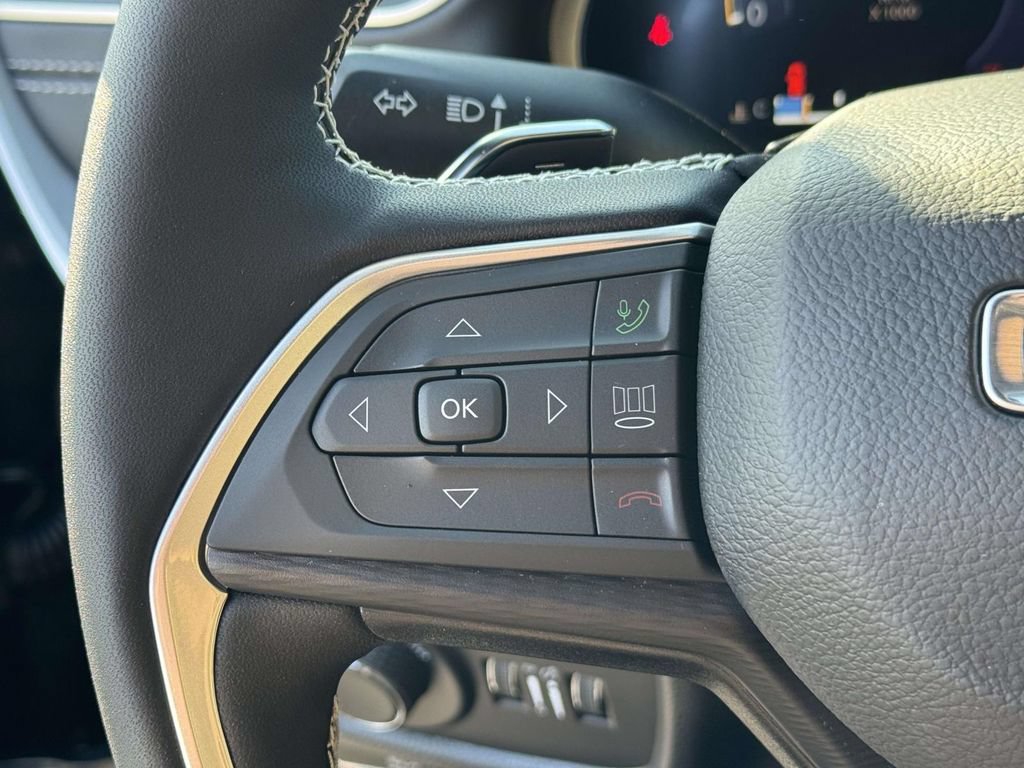 New 2025 Jeep Grand Cherokee 4WD image 23