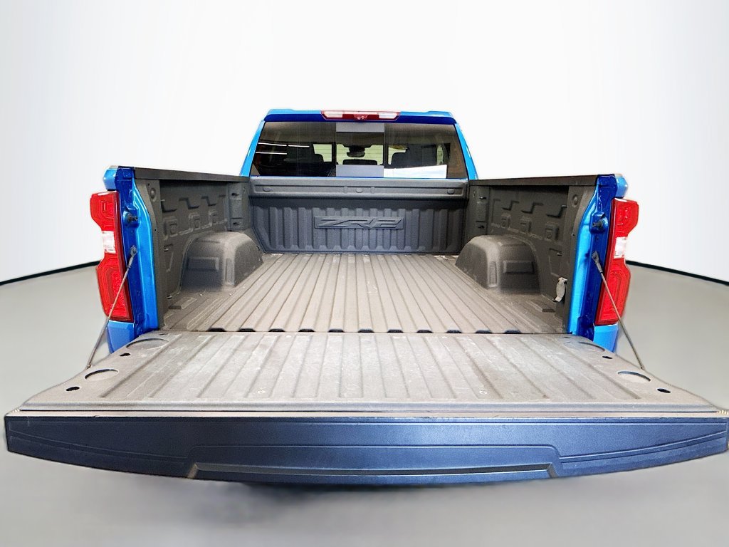 Used 2022 Chevrolet Silverado 1500 ZR2 w/ Technology Package AWD/4WD image 28