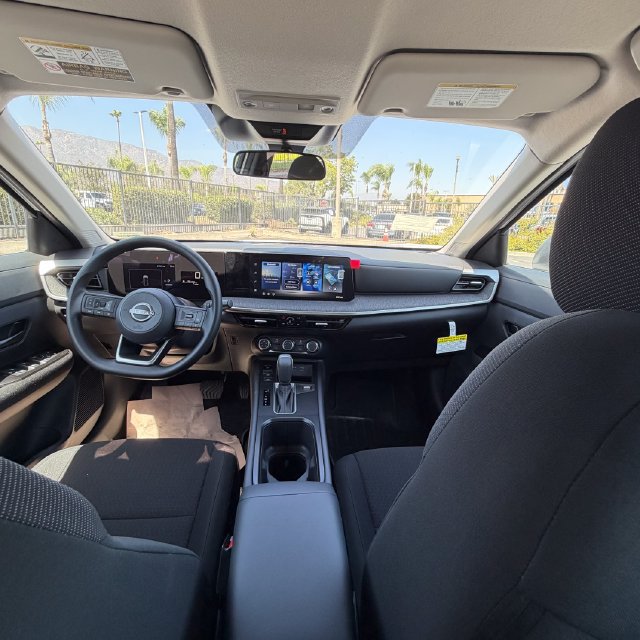 New 2026 Nissan Kicks S FWD image 28