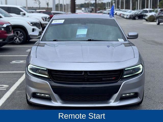 Used 2017 Dodge Charger R/T image 2