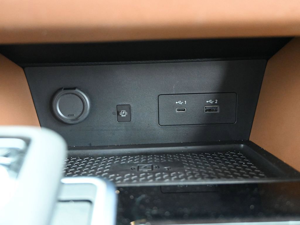 Used 2025 Nissan Pathfinder Platinum image 20