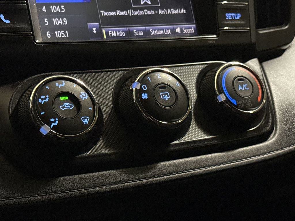 Used 2018 Toyota RAV4 LE w/ All Weather Liner Package FWD image 16