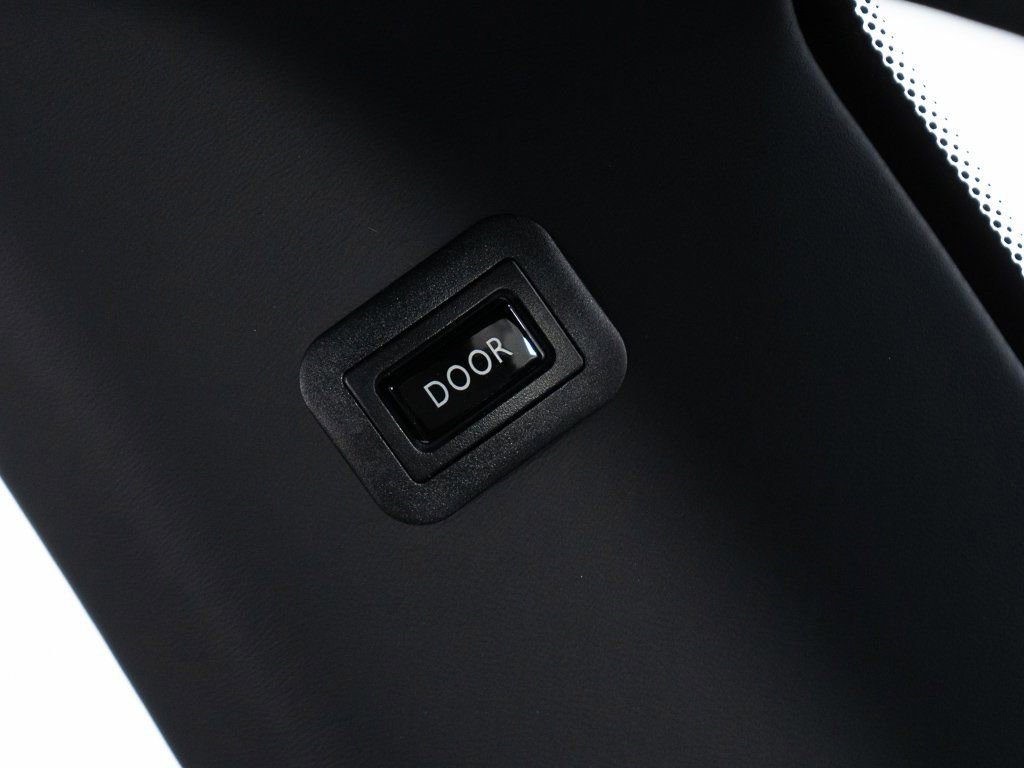 Certified 2022 Rolls-Royce Ghost image 31