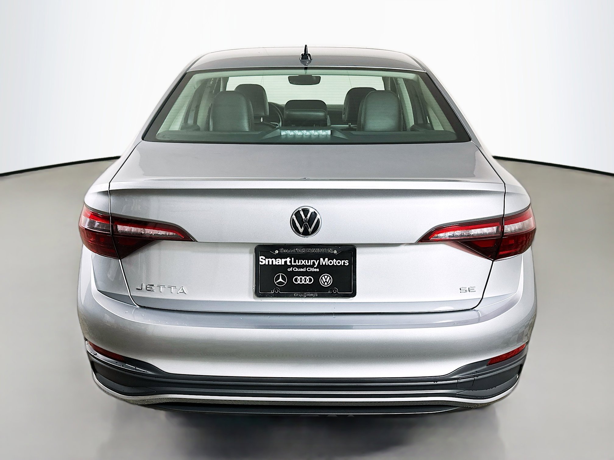 Certified 2022 Volkswagen Jetta SE image 6