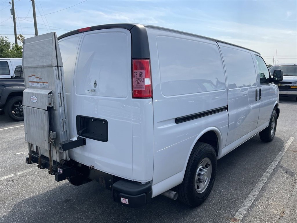 Used 2021 Chevrolet Express 3500 Work Van w/ Driver Convenience Package image 6