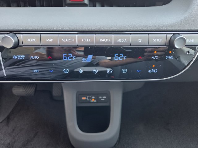 New 2027 Hyundai Ioniq 5 SE RWD image 19