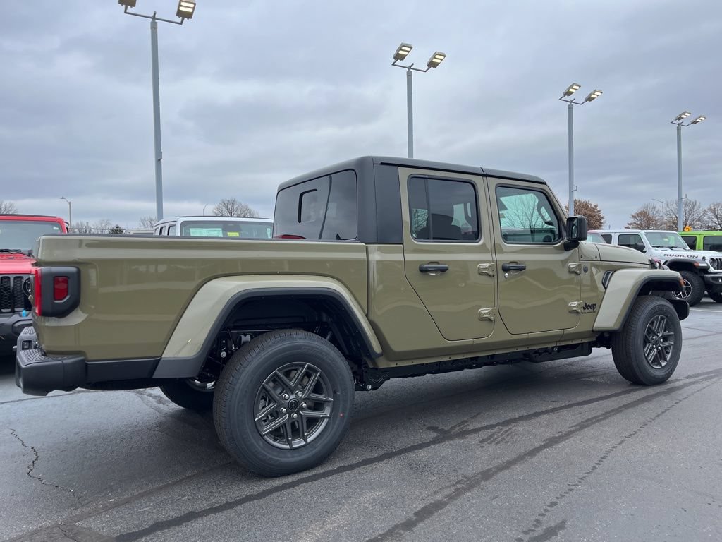 New 2026 Jeep Gladiator Sport AWD/4WD image 46