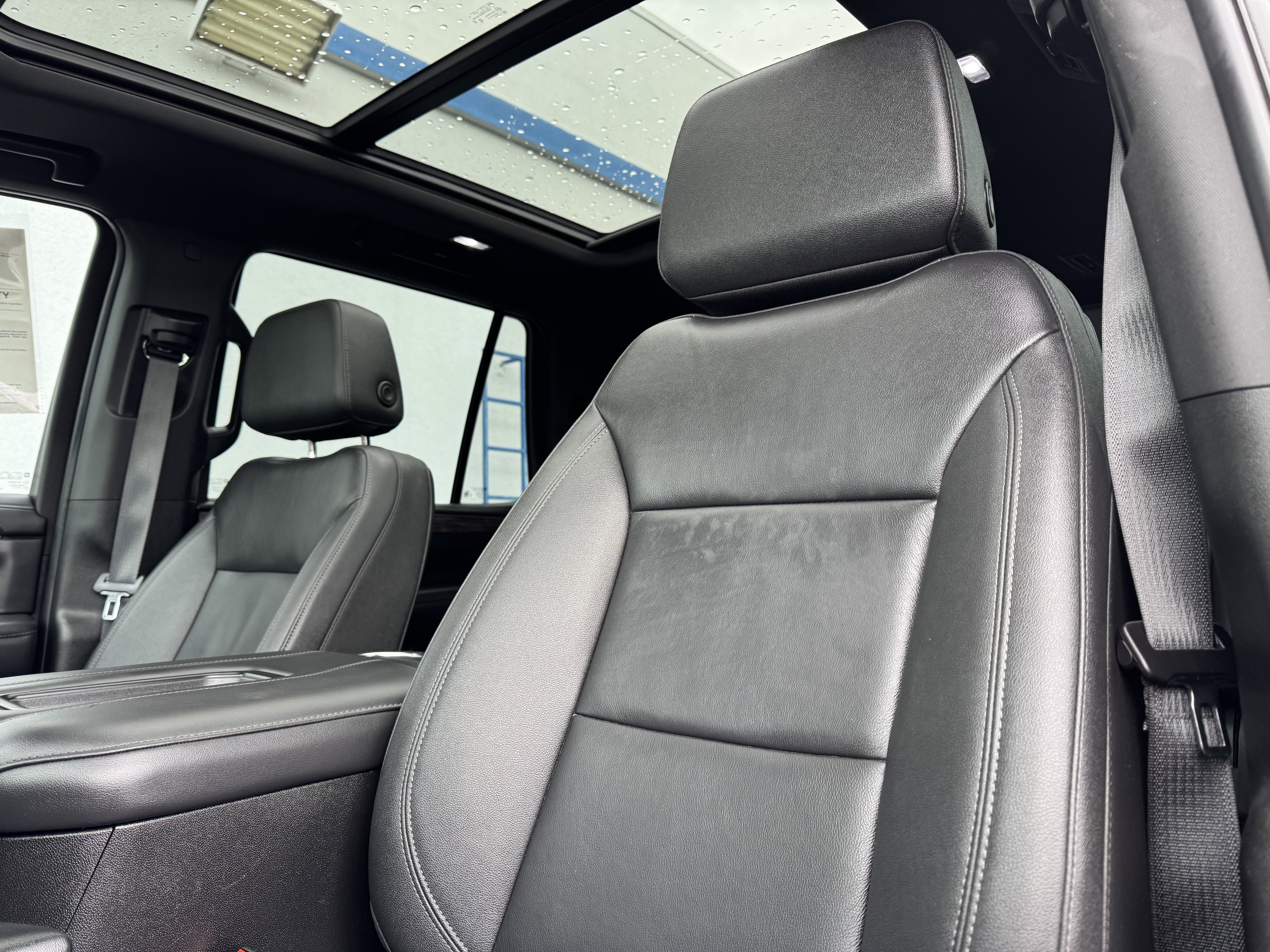 Used 2023 Chevrolet Tahoe Z71 w/ Z71 Off-Road Package image 13