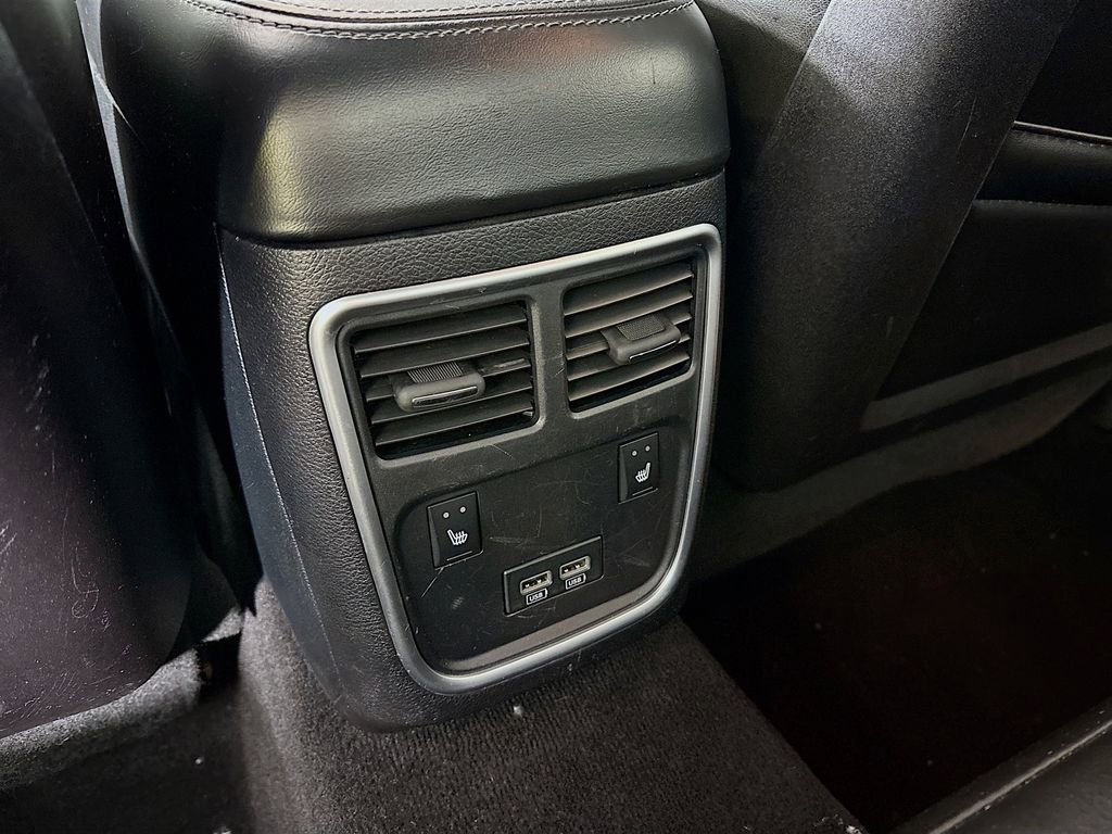 Used 2021 Dodge Charger SXT w/ Leather Interior Group RWD image 25