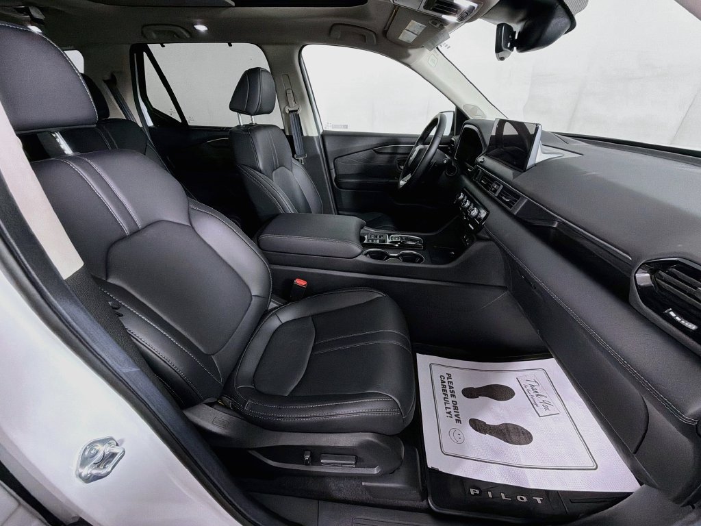 Used 2026 Honda Pilot Touring image 28