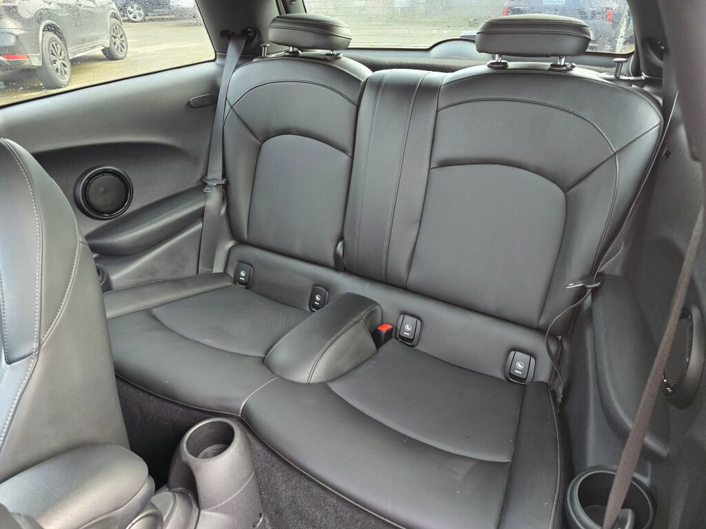 Used 2019 MINI Cooper S w/ Storage Package image 20