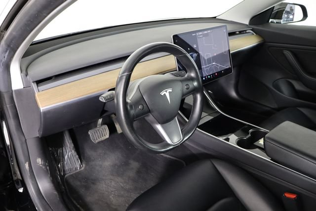 Used 2019 Tesla Model 3 Long Range RWD image 23