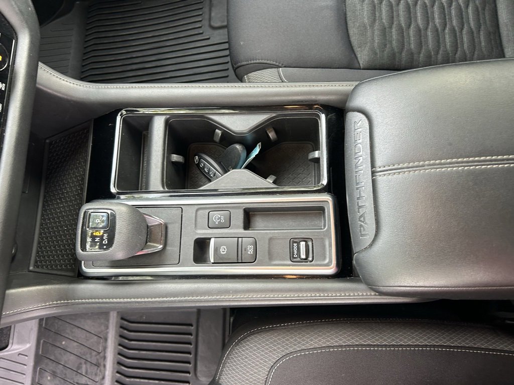 Used 2022 Nissan Pathfinder SV image 21