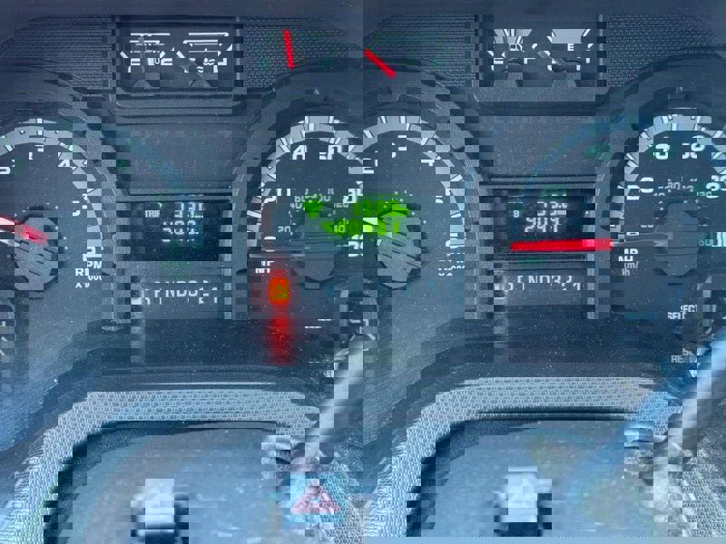 Used 2016 Ford E-350 and Econoline 350 Super Duty image 16