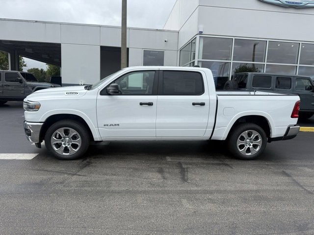 New 2026 RAM 1500 4x4 Crew Cab image 5
