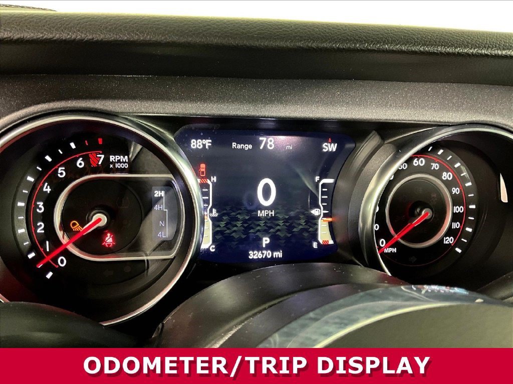 Used 2022 Jeep Gladiator Mojave AWD/4WD image 13