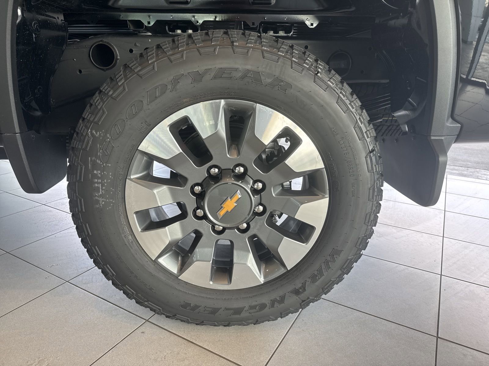 New 2026 Chevrolet Silverado 2500 Custom w/ Custom Value Package image 9