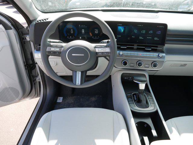 New 2026 Hyundai Kona SE AWD/4WD image 7
