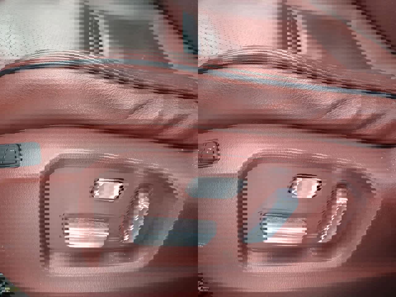 Used 2016 MAZDA CX-9 Signature image 13