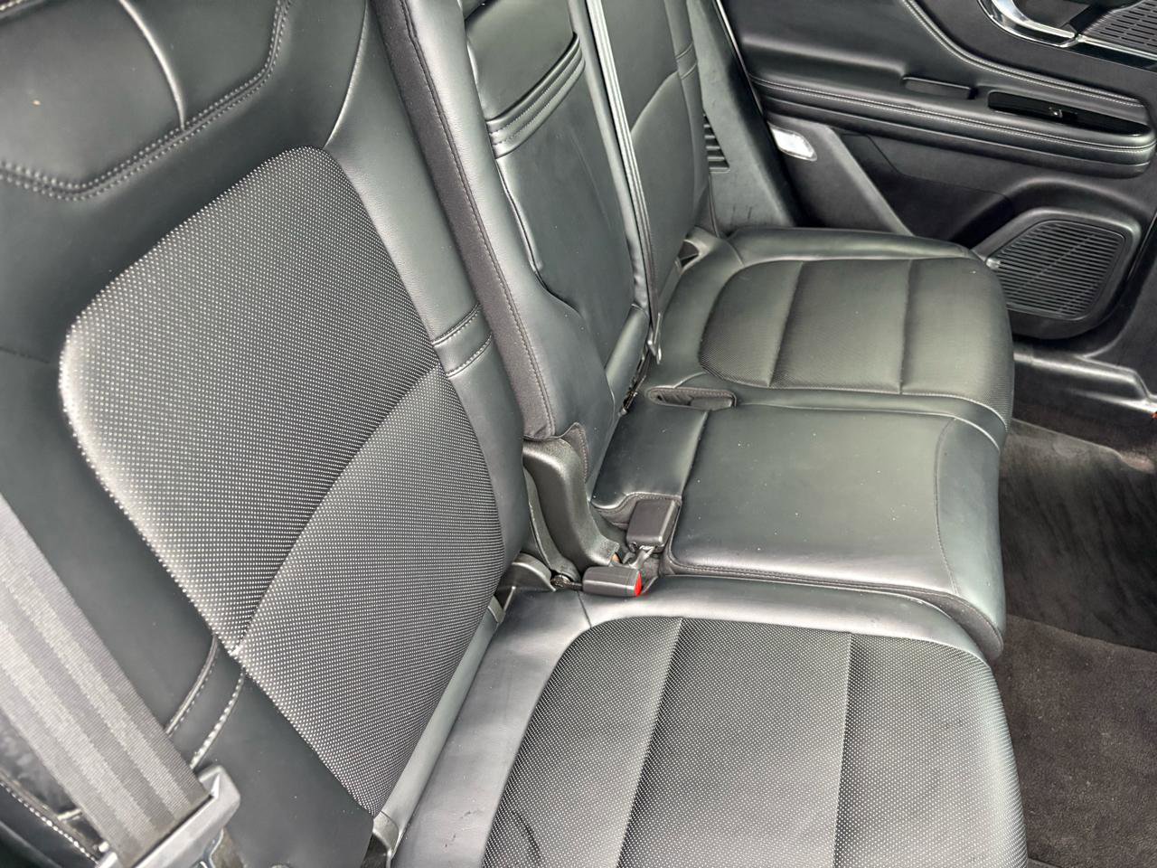 Used 2022 Lincoln Corsair AWD w/ Equipment Group 101A image 53