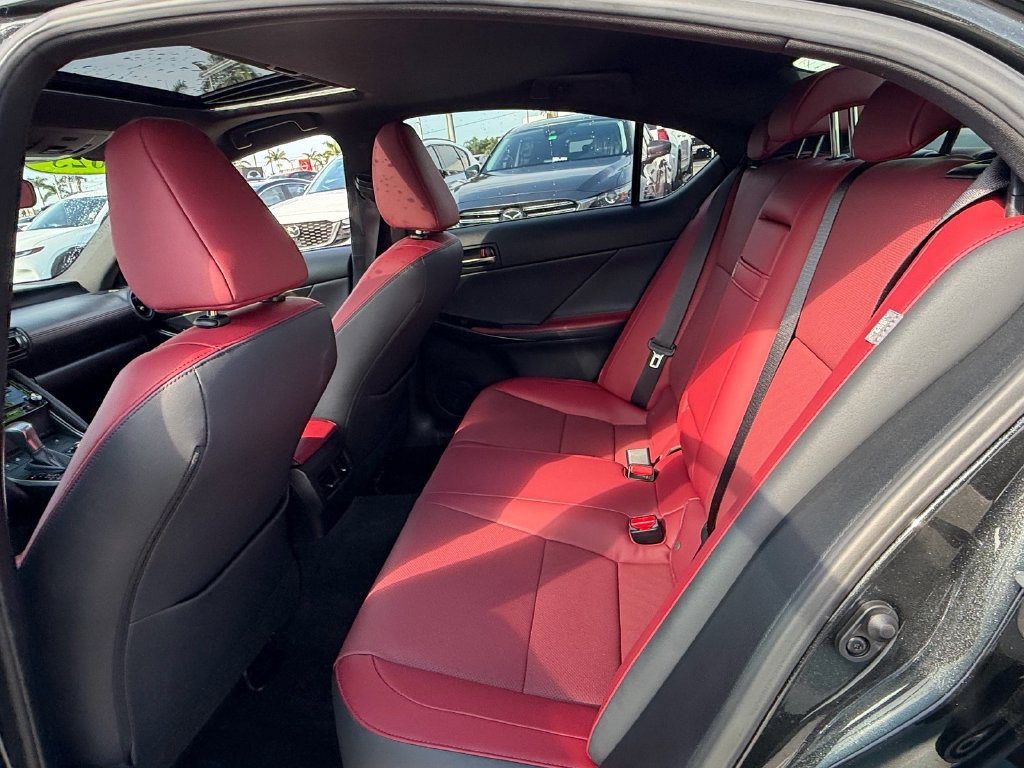 Used 2025 Lexus IS 350 F Sport RWD image 12