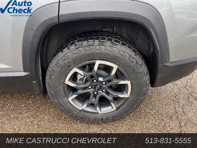 Used 2025 Chevrolet Equinox ACTIV w/ Convenience Package III AWD/4WD image 5