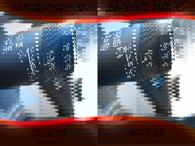 Used 2017 Chevrolet Equinox LS image 9