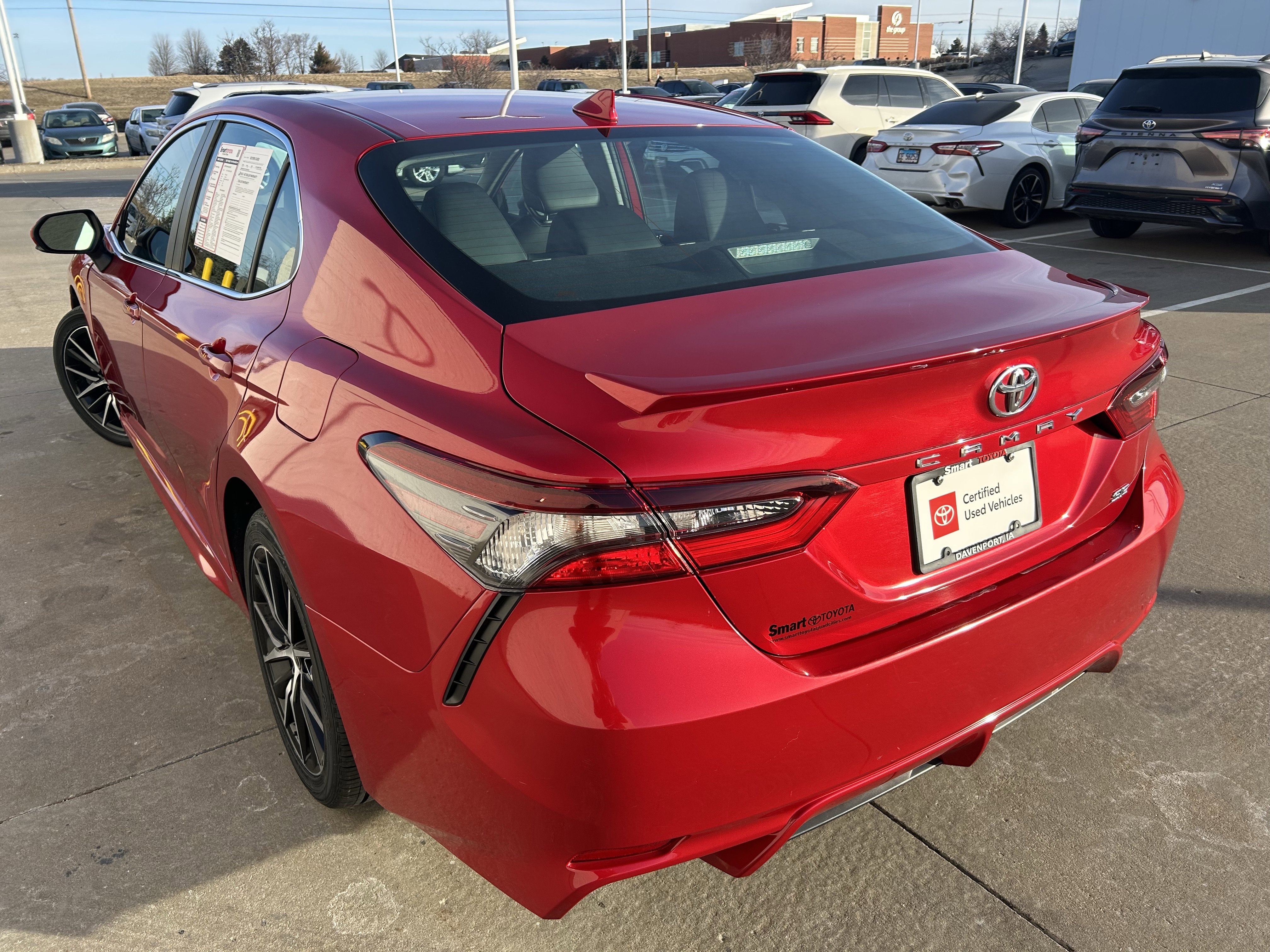 Certified 2023 Toyota Camry SE image 4