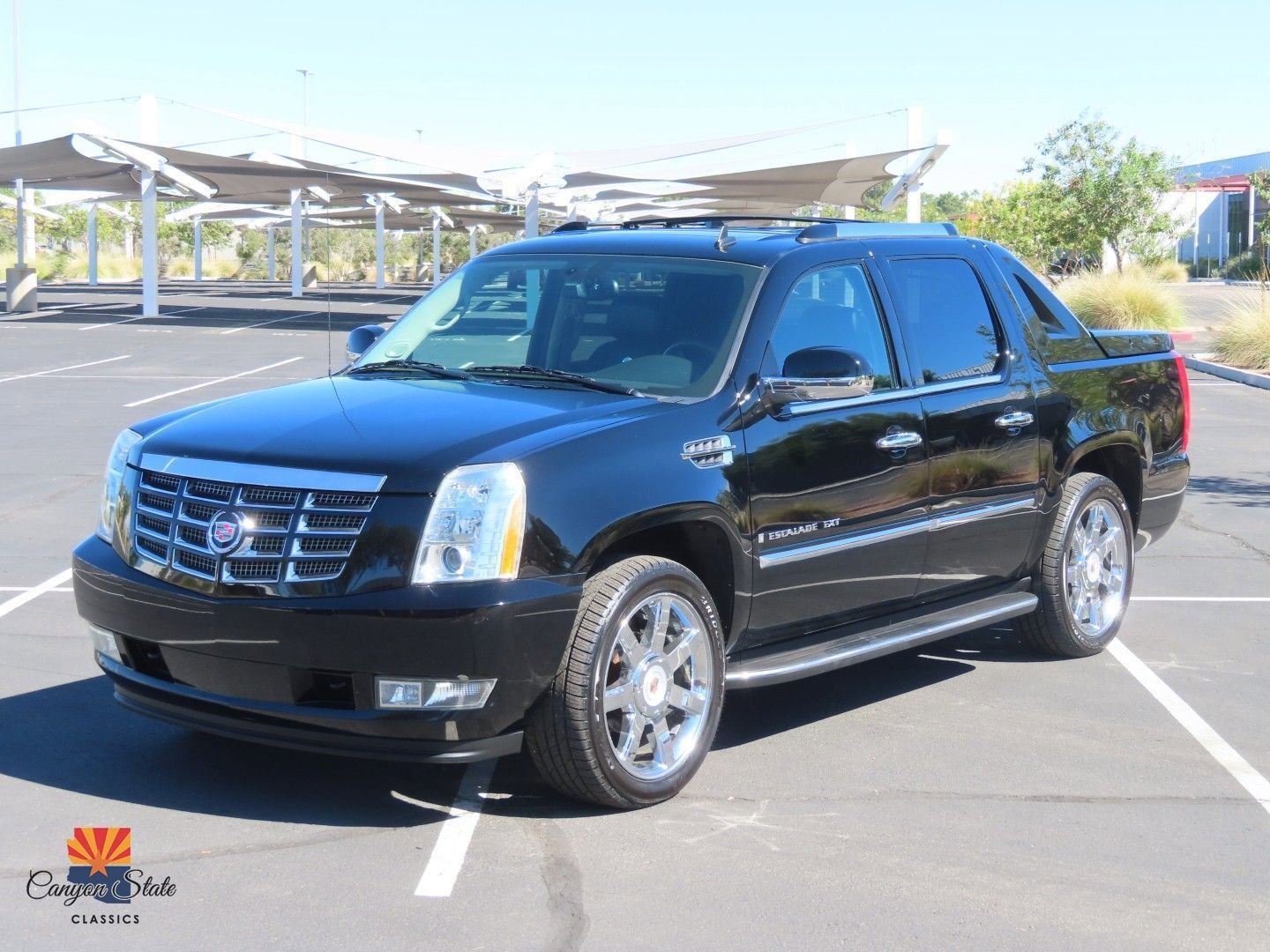 Used 2009 Cadillac Escalade EXT image 7