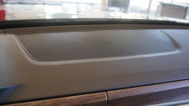 Certified 2025 Volkswagen Atlas SEL image 15