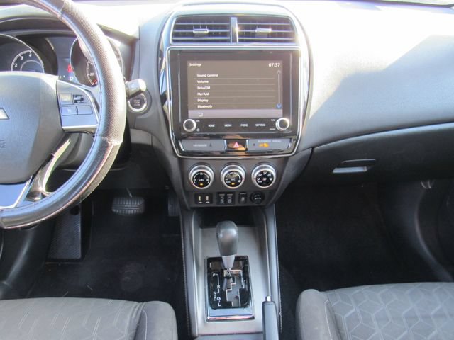 Used 2020 Mitsubishi Outlander Sport SE AWD/4WD image 18