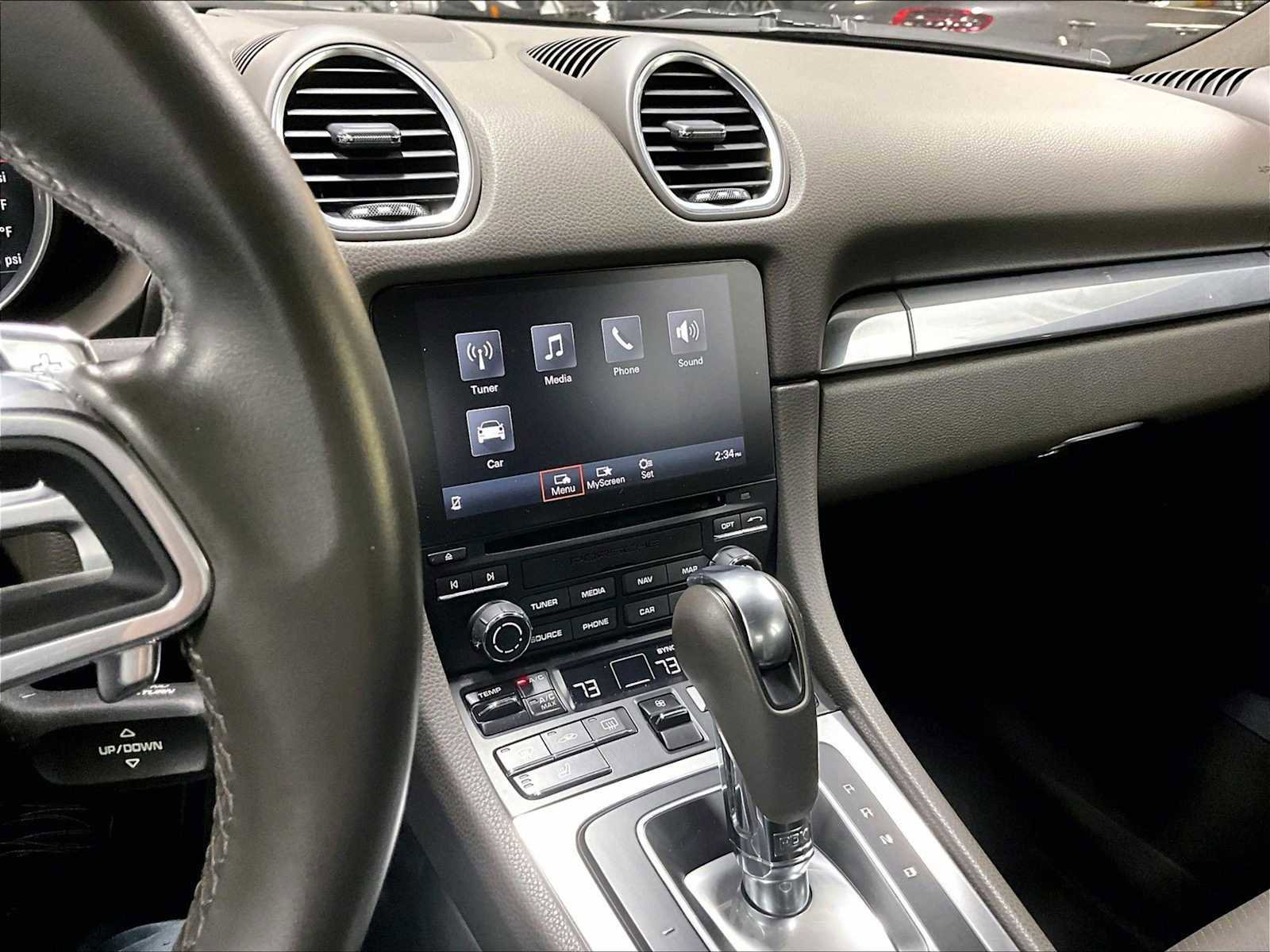 Used 2019 Porsche 718 Cayman image 17