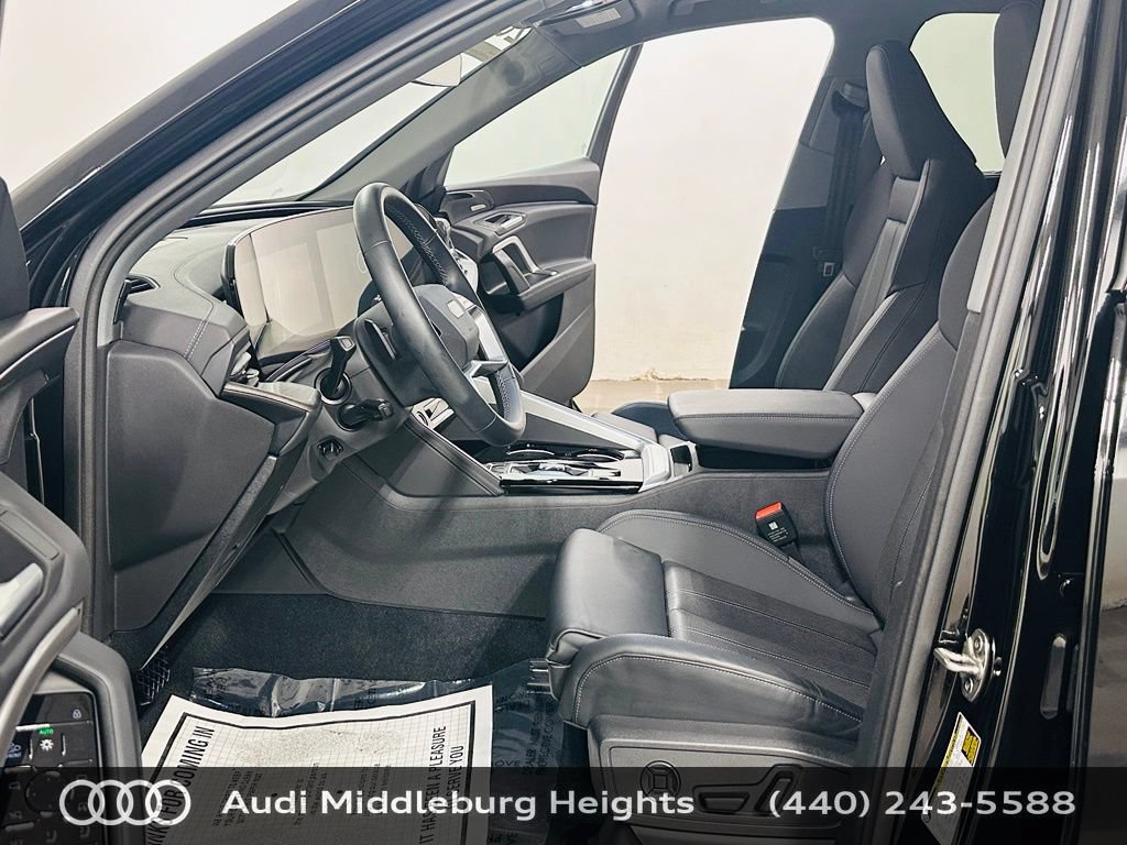 Certified 2025 Audi Q5 Premium Plus w/ Premium Plus AWD/4WD image 11