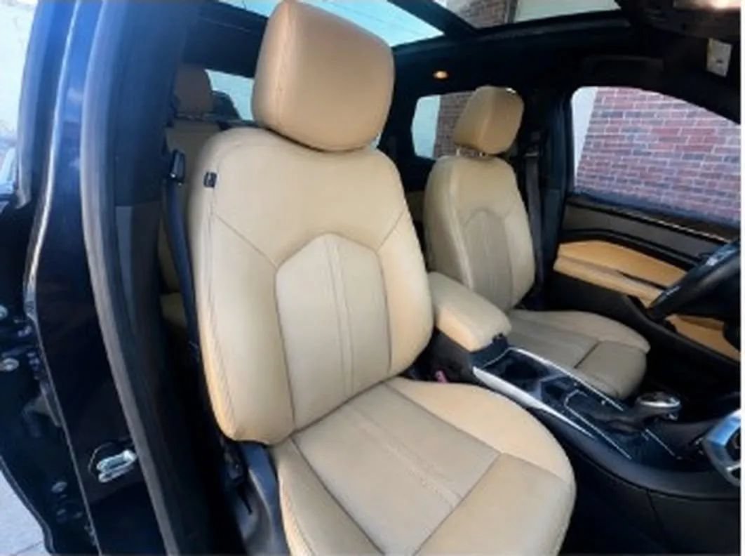 Used 2015 Cadillac SRX Performance w/ Driver Awareness Package FWD image 38