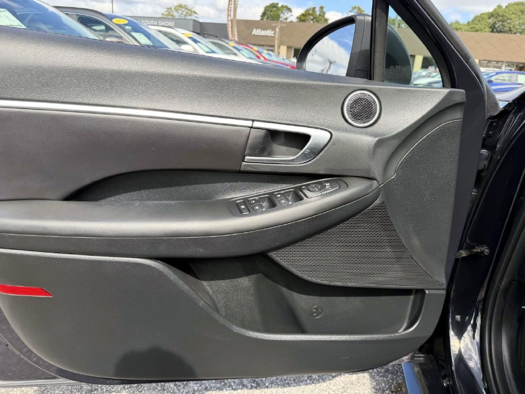 Certified 2023 Hyundai Sonata SEL w/ Cargo Package FWD image 15