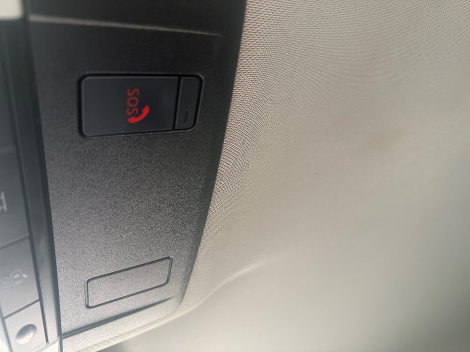 Certified 2022 Nissan Rogue SV FWD image 25