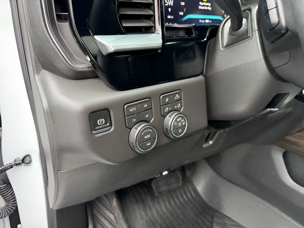 Used 2026 Chevrolet Silverado 1500 LT Trail Boss w/ LT Trail Boss Premium Package image 26