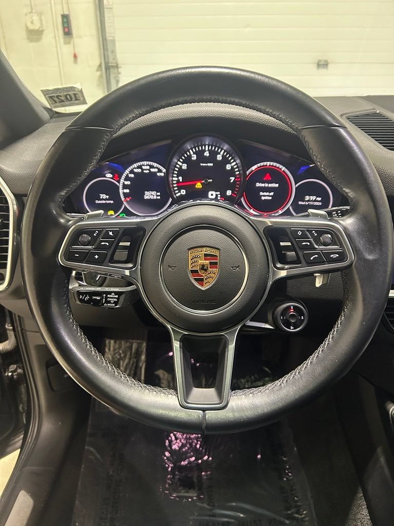 Used 2022 Porsche Cayenne Coupe AWD/4WD image 16