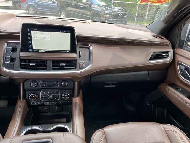 Used 2023 Chevrolet Suburban High Country w/ Advanced Technology Package AWD/4WD image 11