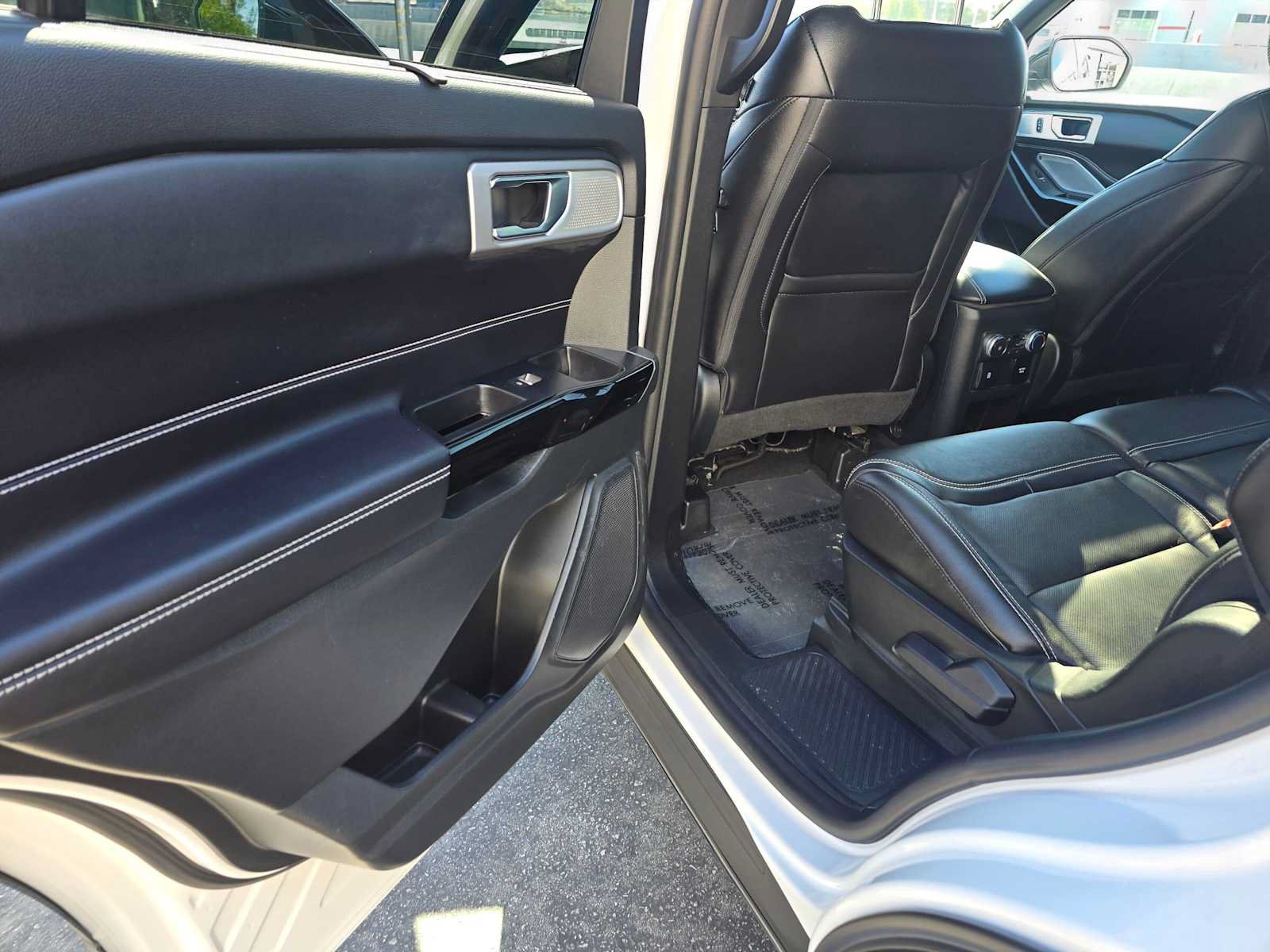 Used 2021 Ford Explorer ST AWD/4WD image 18