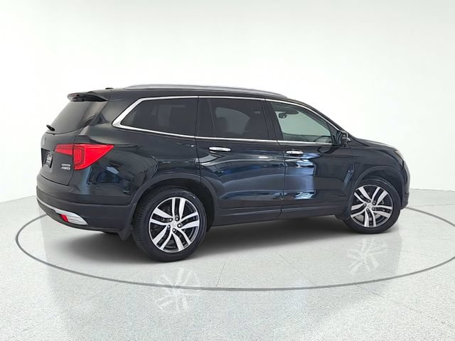 Used 2018 Honda Pilot Touring image 6