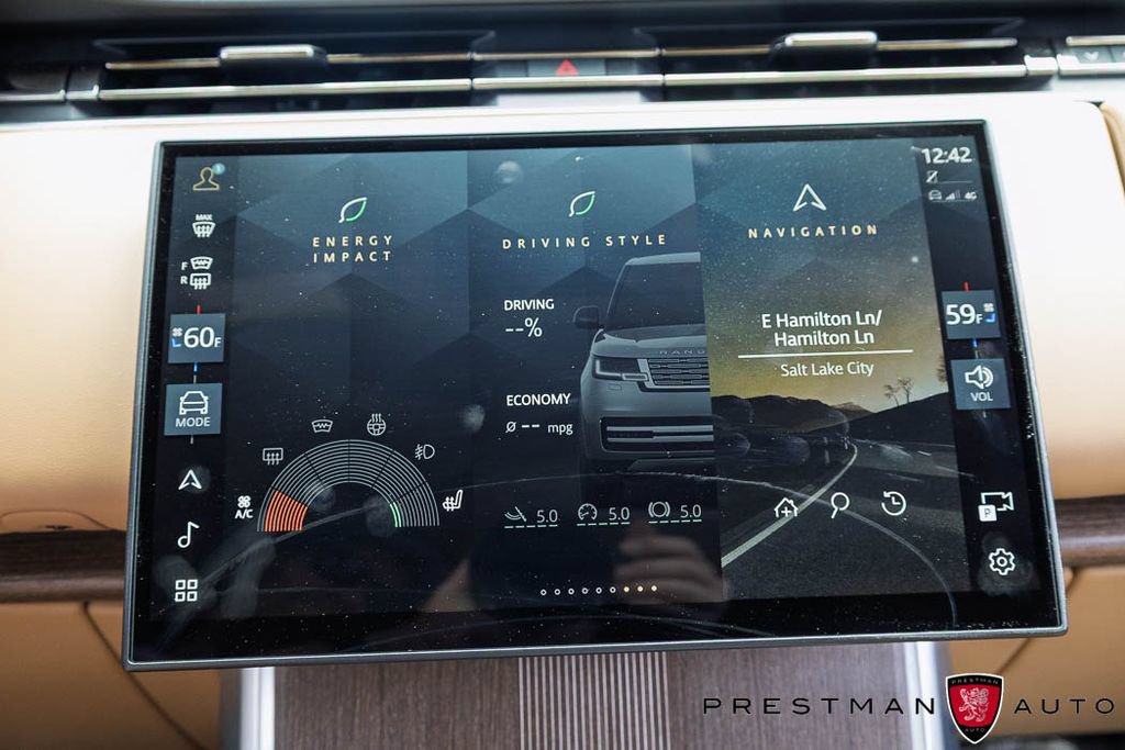 Used 2025 Land Rover Range Rover Long Wheelbase Autobiography AWD/4WD image 38