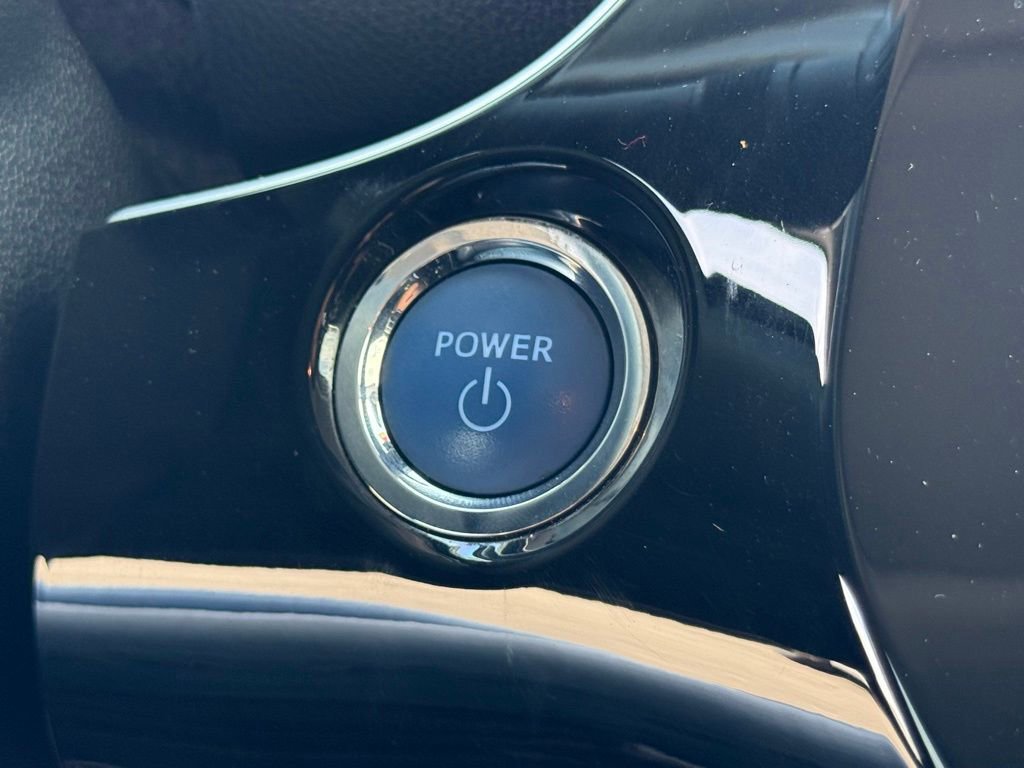 Certified 2022 Toyota Prius XLE w/ Advanced Technology Package FWD image 34