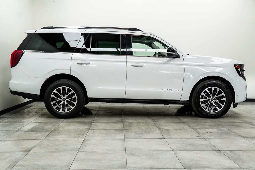 Used 2025 Ford Expedition Platinum AWD/4WD image 7