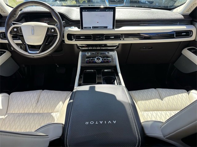 Used 2022 Lincoln Aviator Black Label w/ Dynamic Handling Package image 7